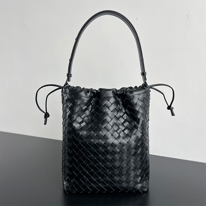 bottega veneta intrecciato woven bucket bag #836020